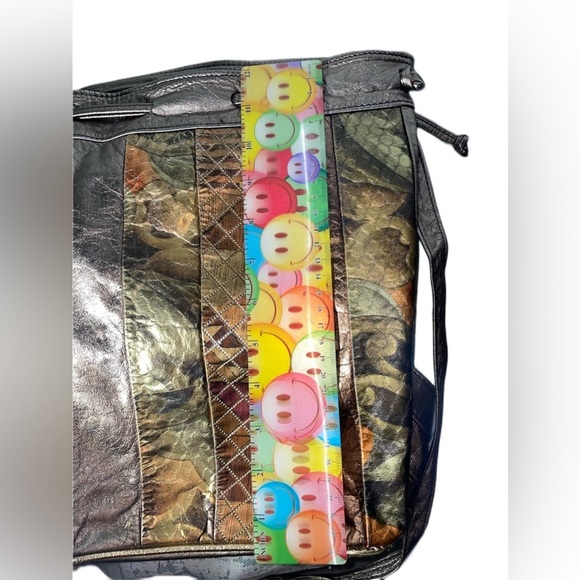 Multicolored purse - Picture 3 of 8